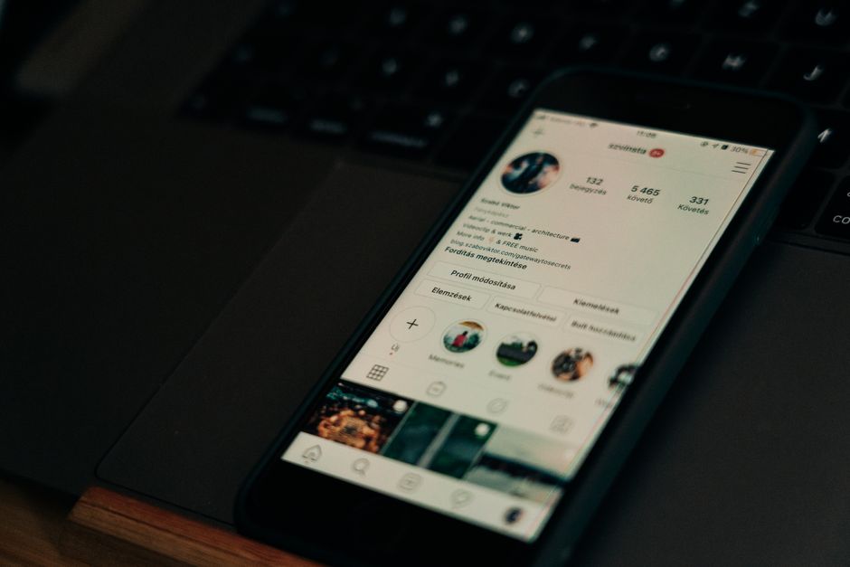 Процесс регистрации аккаунта и настройки платформы